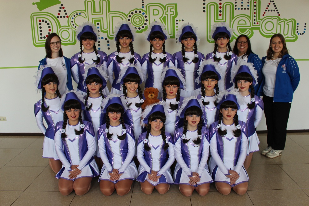 Juniroengarde